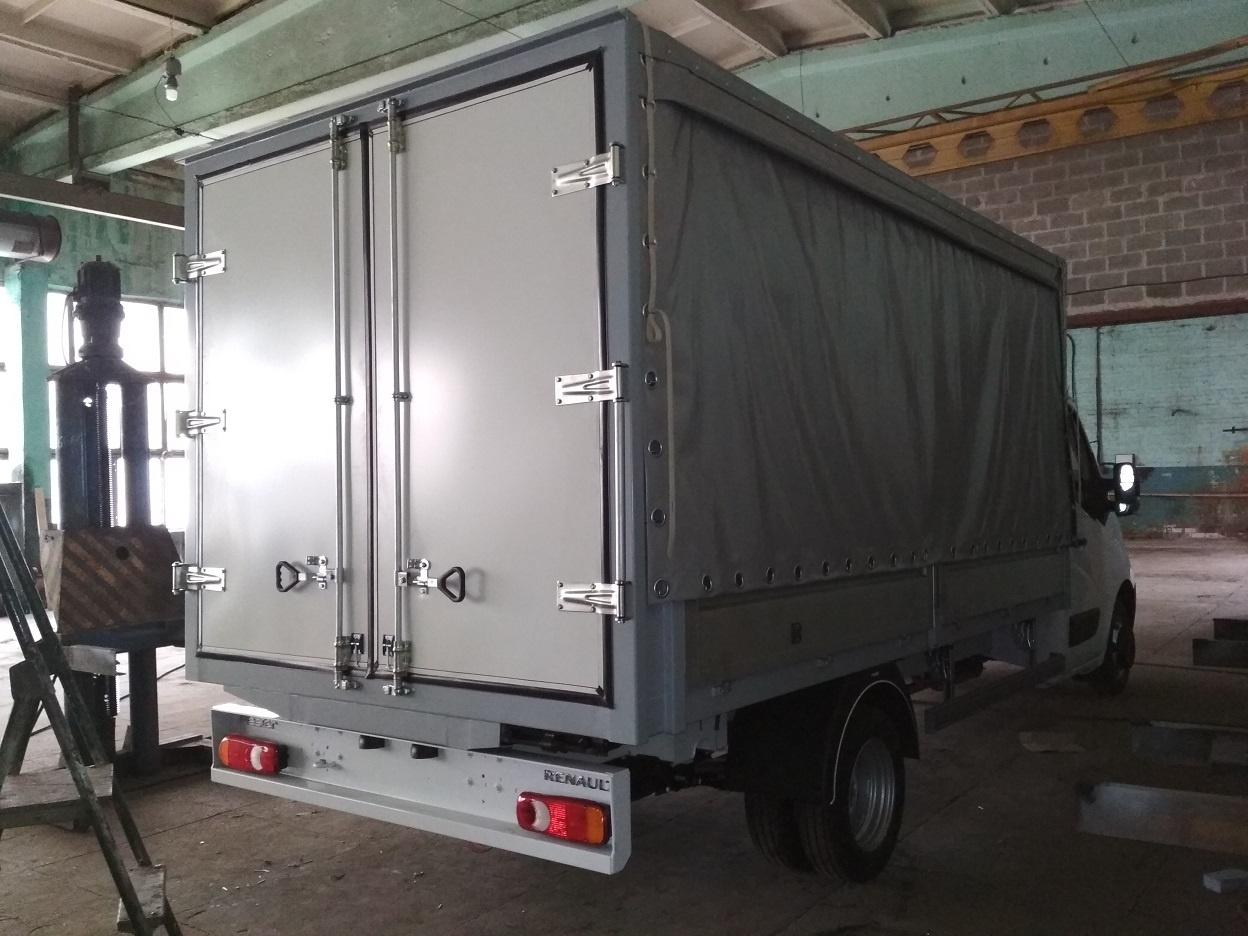 ZSO Bortovoi polupricep Renault Master s sdvijnymi shtorami i dveryami 6