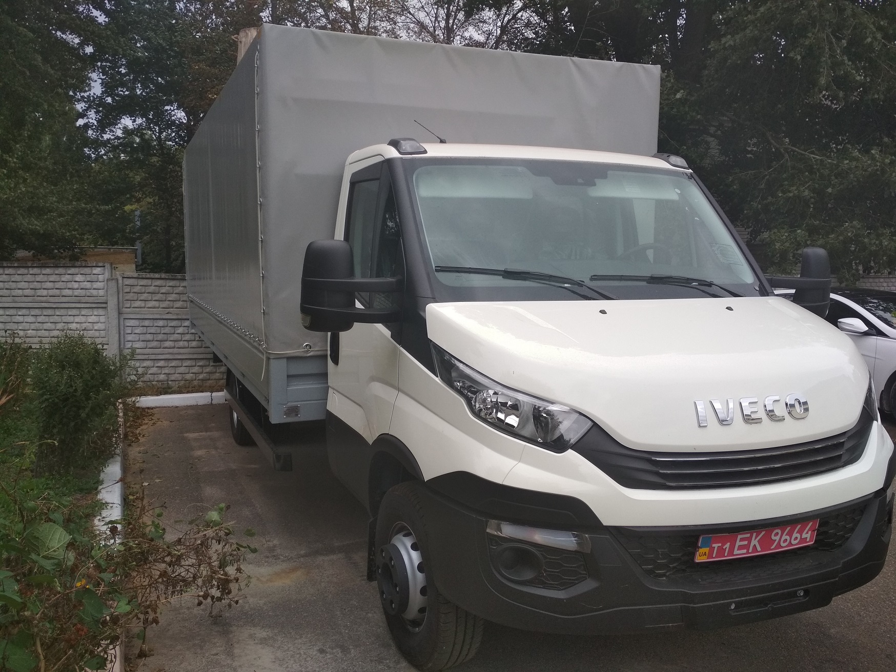 ZSO Bortovoi tentovannyi Iveco Daily 70C15 3